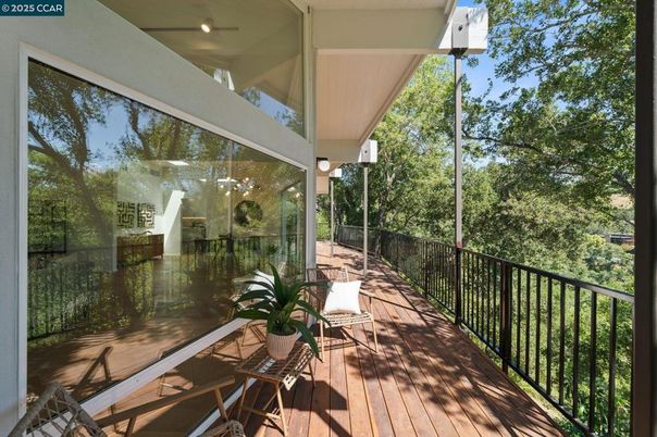 Exterior, Interior, Water, Wood Texture Flooring
