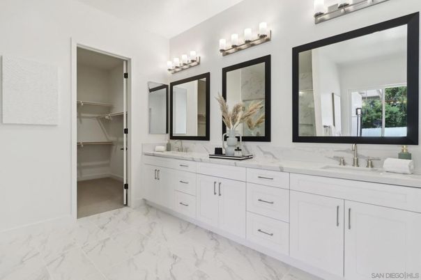 Bathroom, Dual Sink Vanities, Interior, Marble, Walk-in Closets