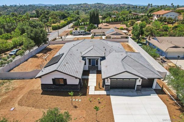 Exterior, Drone