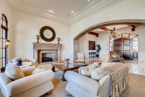 Chandelier, Fireplace, Interior, Living room, Recessed Lighting