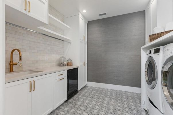 Interior, Recessed Lighting, Washer