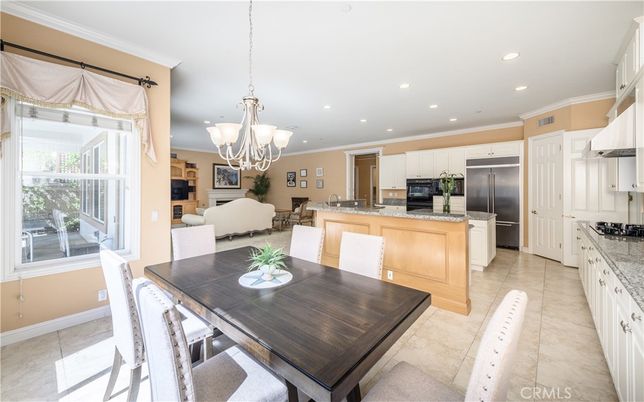 Chandelier, Dining room, Interior, Kitchen, Living room, Recessed Lighting, Stainless Steel Appliances