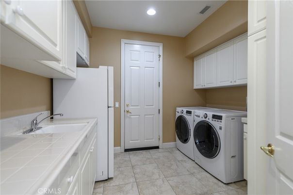 Interior, Recessed Lighting, Washer