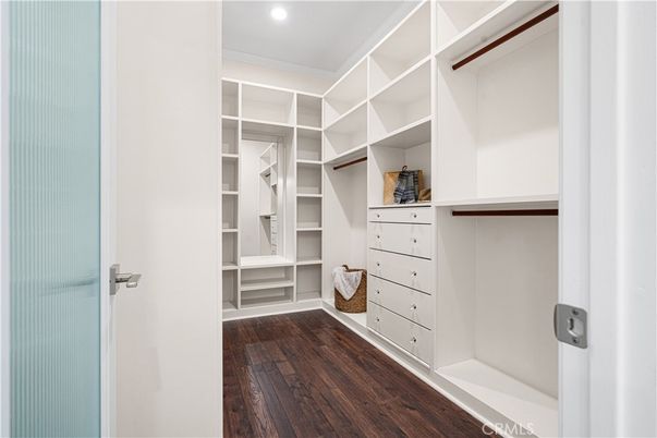 Interior, Recessed Lighting, Walk-in Closets, Wood Texture Flooring