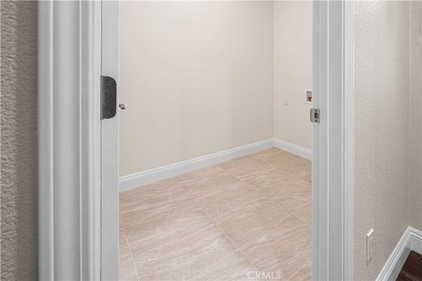 Elevator, Interior