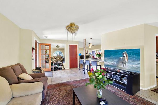 Interior, Kitchen, Living room, Pendant Lights