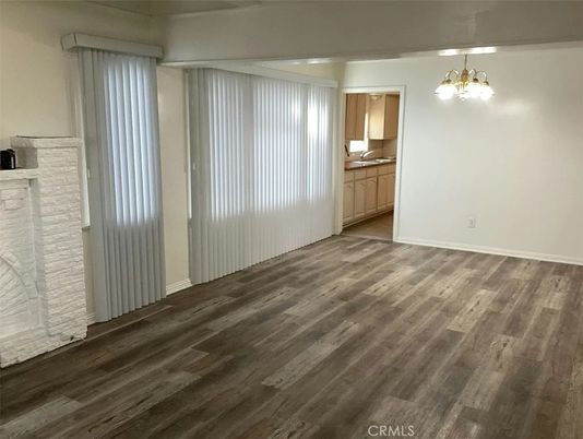 Chandelier, Empty room, Interior, Wood Texture Flooring