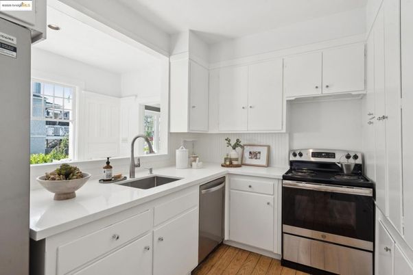 Interior, Kitchen, Stainless Steel Appliances, Wood Texture Flooring