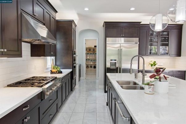 Interior, Kitchen, Pendant Lights, Recessed Lighting, Stainless Steel Appliances