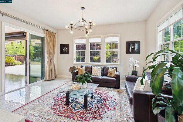 Interior, Living room, Pendant Lights