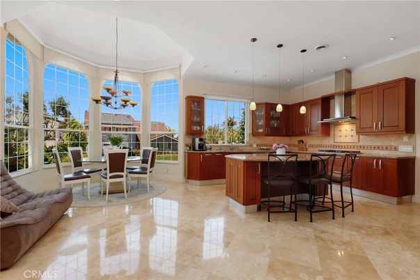 Chandelier, Dining room, Interior, Kitchen, Pendant Lights, Recessed Lighting
