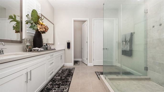 Bathroom, Dual Sink Vanities, Glass Shower, Interior