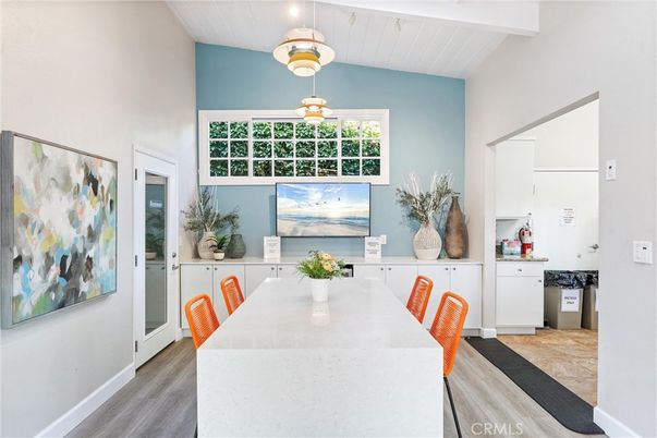 Dining room, Interior, Kitchen, Pendant Lights, Wood Texture Flooring