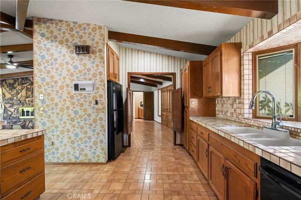 Interior, Kitchen, Tile Countertops