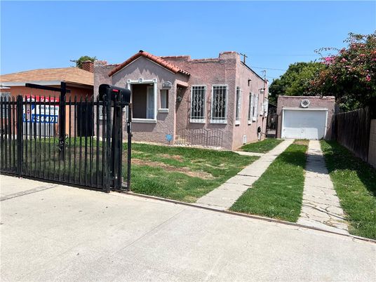 Backyard, Detached Garage, Exterior