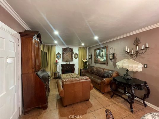Fireplace, Interior, Living room, Recessed Lighting