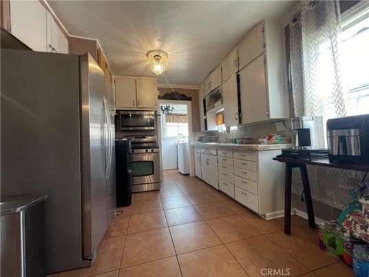 Interior, Kitchen, Stainless Steel Appliances