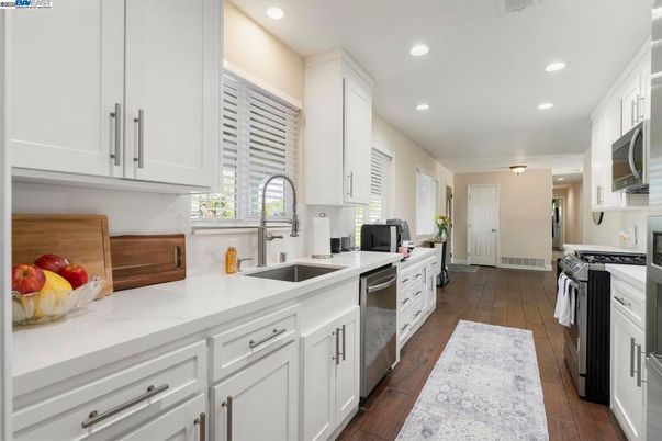Interior, Kitchen, Recessed Lighting, Stainless Steel Appliances, Wood Texture Flooring