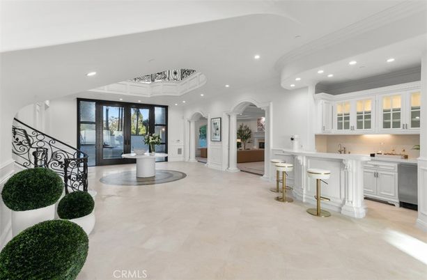 Interior, Recessed Lighting