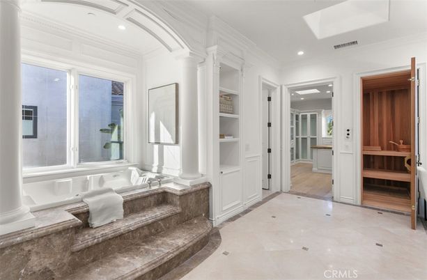 Bathroom, Interior, Recessed Lighting, Sauna Room