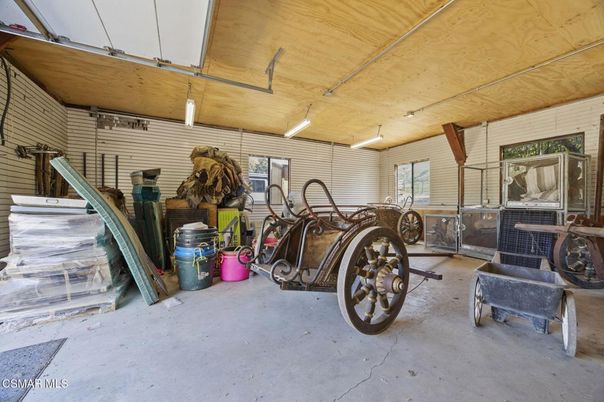 Garage, Interior, Washer
