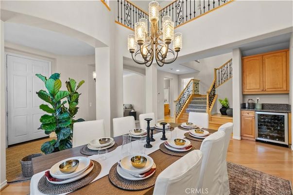 Chandelier, Dining room, Interior, Recessed Lighting, Wood Texture Flooring