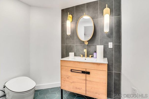 Bathroom, Interior