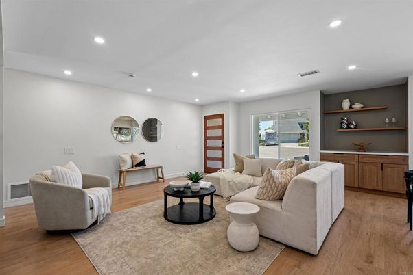 Interior, Living room, Recessed Lighting, Wood Texture Flooring