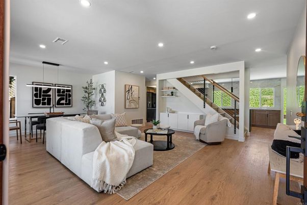 Dining room, Interior, Living room, Pendant Lights, Recessed Lighting, Wood Texture Flooring