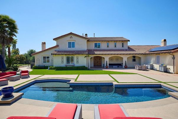 Exterior, Pool, Solar Panels