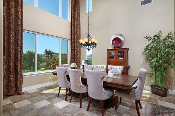 Chandelier, Dining room, Interior, Pendant Lights