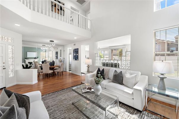 Dining room, Interior, Living room, Recessed Lighting, Wood Texture Flooring
