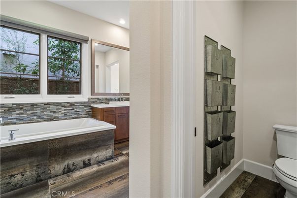 Bathroom, Interior, Recessed Lighting, Wood Texture Flooring
