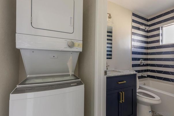 Interior, Utility Closets, Washer