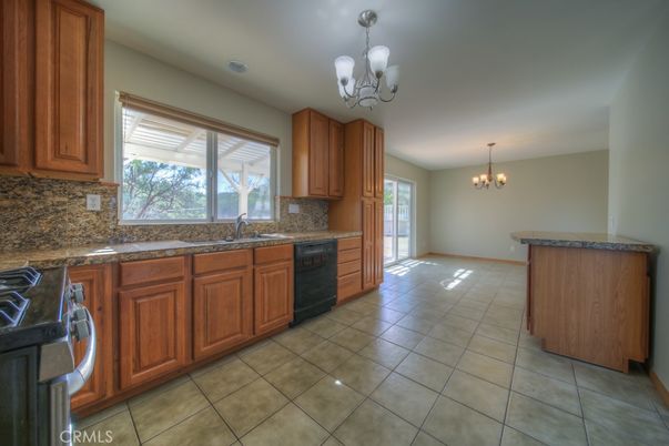 Chandelier, Interior, Kitchen