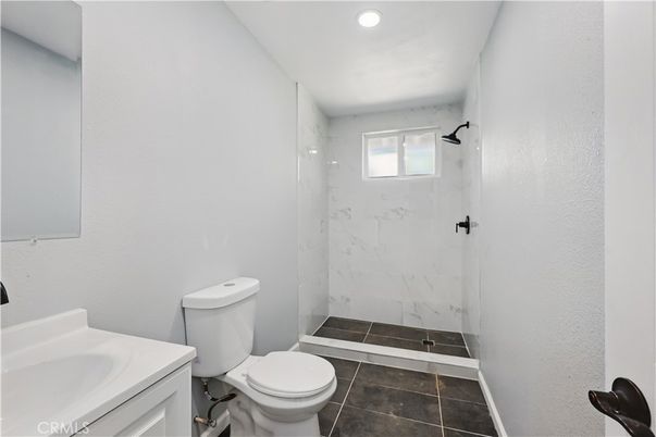 Bathroom, Interior, Marble Walls, Recessed Lighting