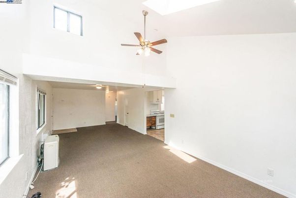 Empty room, Interior, Kitchen