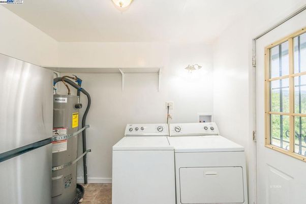 Interior, Utility Closets, Washer