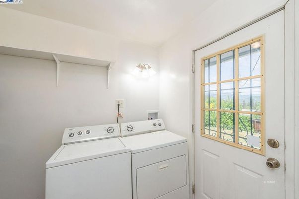 Interior, Utility Closets, Washer