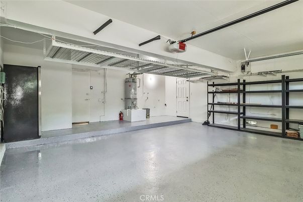Garage, Interior