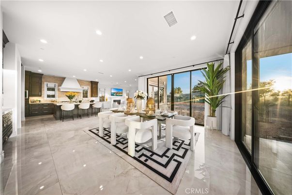 Dining room, Interior, Kitchen, Recessed Lighting