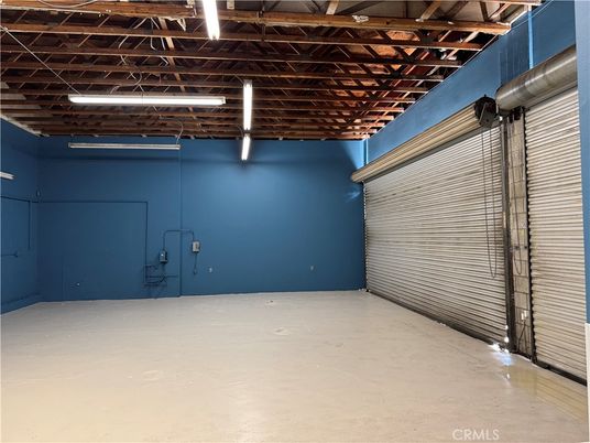 Empty room, Interior, Wooden Beams
