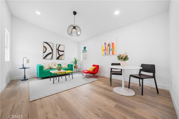 Dining room, Interior, Living room, Pendant Lights, Recessed Lighting, Wood Texture Flooring