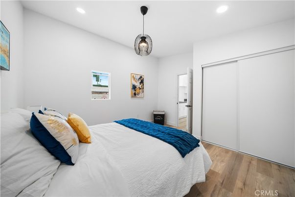 Bedroom, Interior, Pendant Lights, Recessed Lighting, Wood Texture Flooring