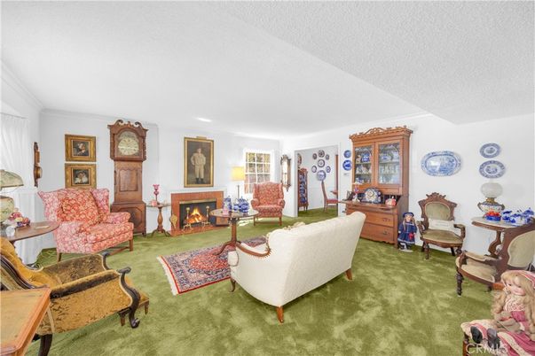 Fireplace, Interior, Living room