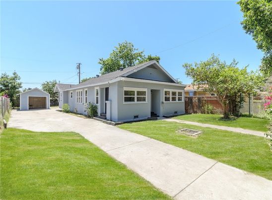 Backyard, Detached Garage, Exterior