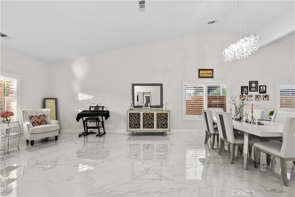Chandelier, Dining room, Interior, Marble, Pendant Lights