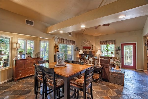 Dining room, Interior, Recessed Lighting
