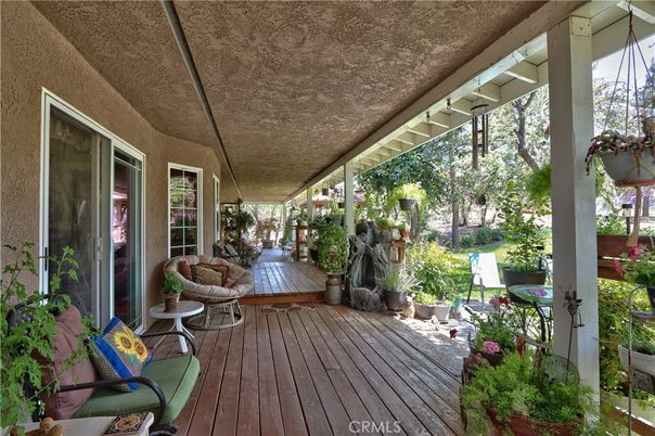 Exterior, Wood Texture Flooring