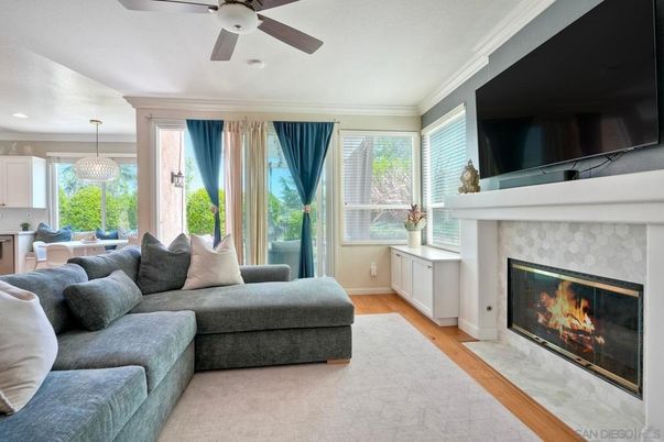 Fireplace, Interior, Living room, Pendant Lights, Recessed Lighting, Wood Texture Flooring